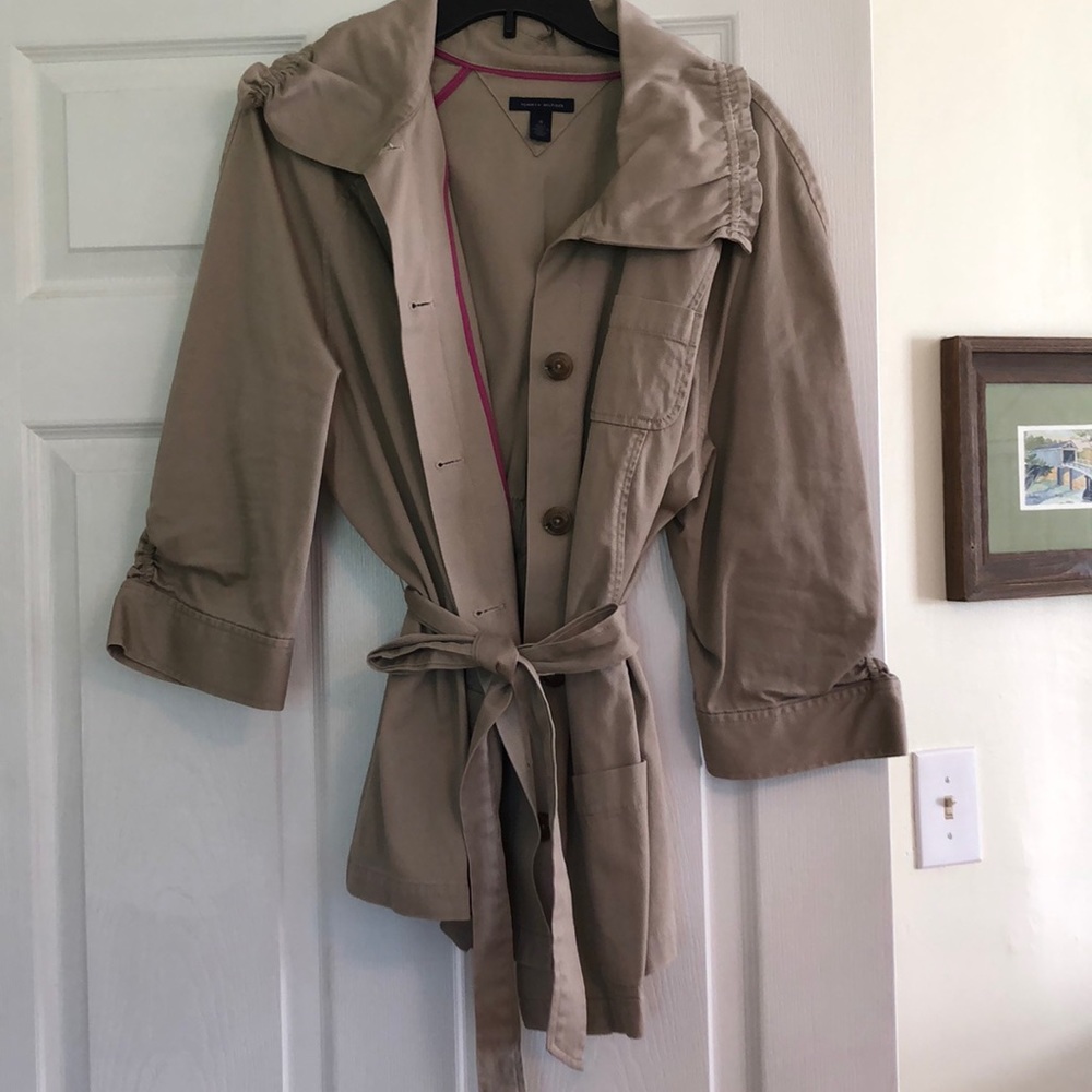 NWOT. Tommy Hilfiger khaki jacket.